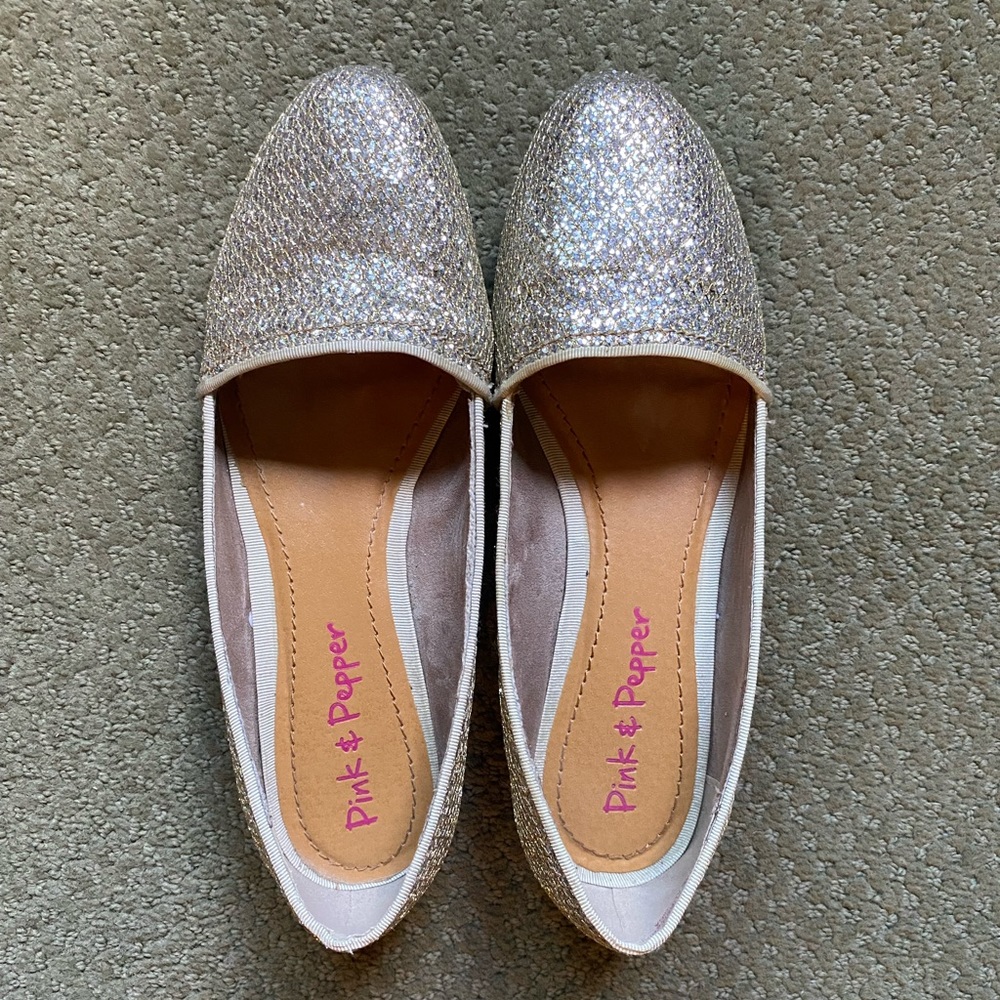 PINK & PEPPER glitter ballet flats. Size 8.